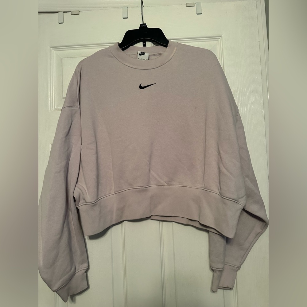 nike crewneck